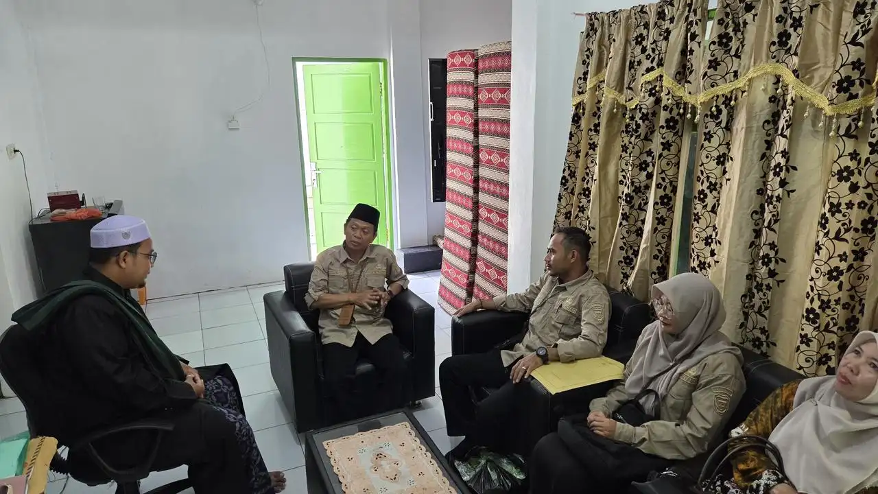 Pastikan Legalitas Pesantren, Seksi PD Pontren Kemenag Barut Tinjau Ponpes Darussalam Al-Mubarakah Jingah